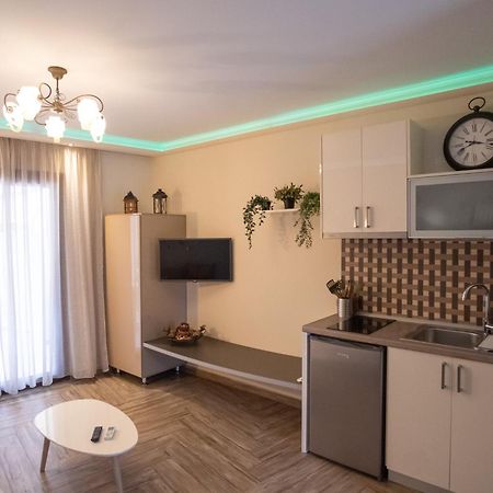 Sekreto - "S" Maisonettes & Studios Adults Only Parga Exterior photo