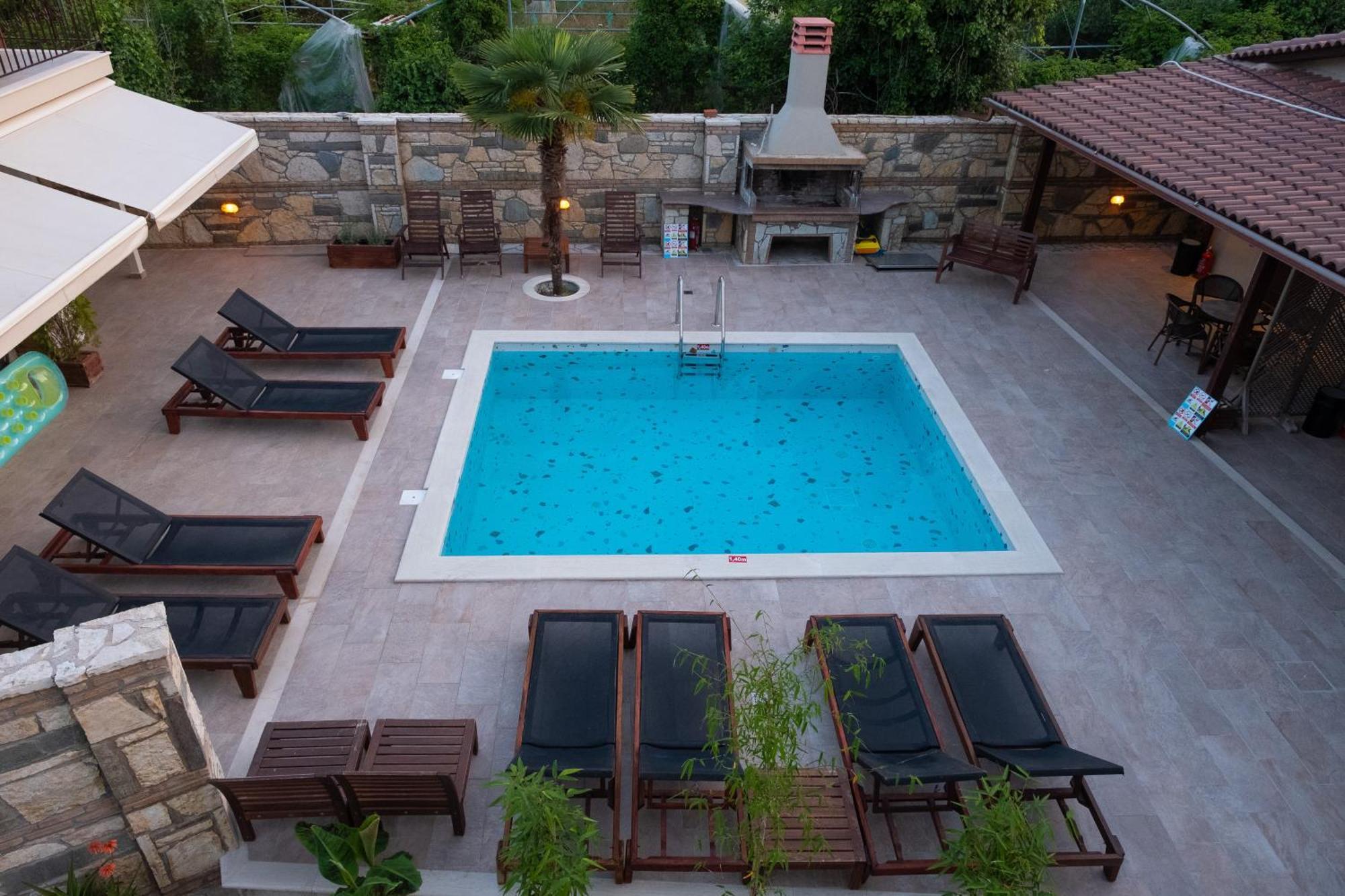 Sekreto - "S" Maisonettes & Studios Adults Only Parga Exterior photo