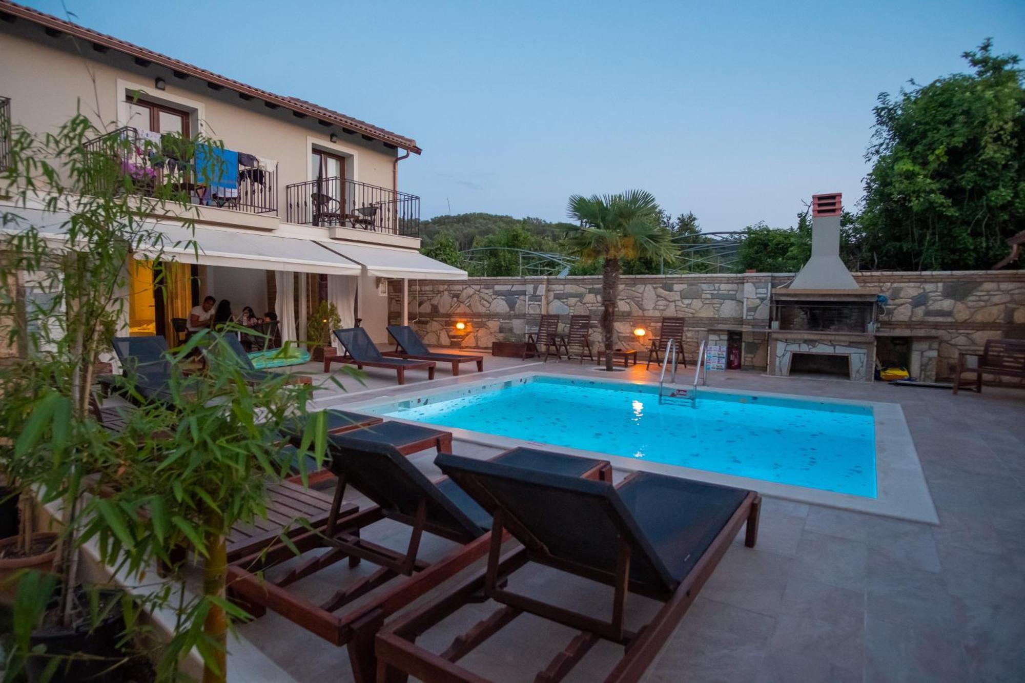 Sekreto - "S" Maisonettes & Studios Adults Only Parga Exterior photo